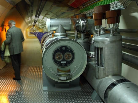 lhc g 20100323 Maior máquina do mundo vai retomar busca pelos segredos do Universo