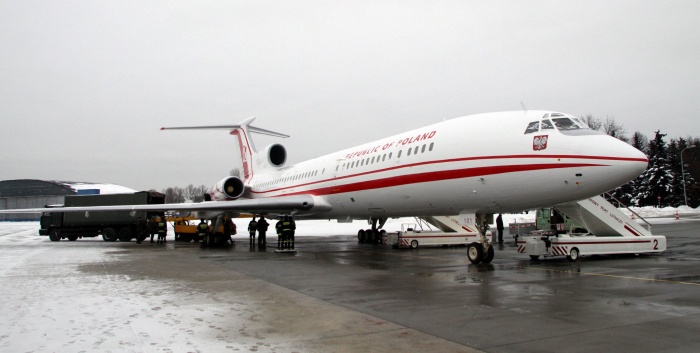 Avião presidencial da Polônia antes da queda - 700