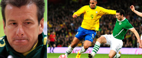 Copa: Adriano desafia cartilha de Dunga