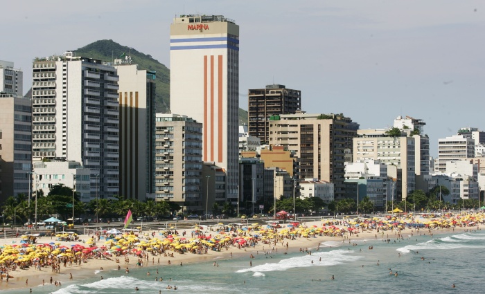 praia-leblon-outono-tl-20100320