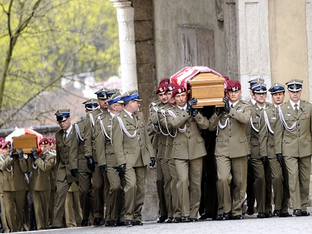Jacek Turczyk/18.04.2010/AFP